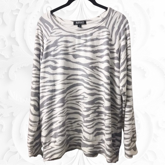 Buffalo David Bitton Animal Printed Ultra Soft Long Sleeve Top Size Medium - Picture 2 of 5